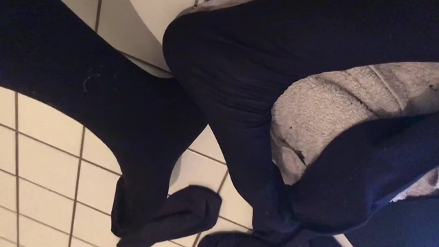 pantyhose cum