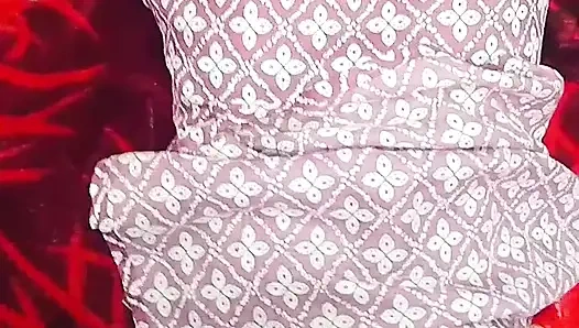 Indische bhabhi mit dickem arsch fickt hart von ihrem ehemann, fickt hart bhabhi erstmals in der ersten nacht, desi sexvideo.