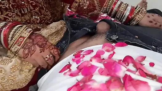 Suhagrat - erste hochzeitsnacht sex - neues indisches heißes paar