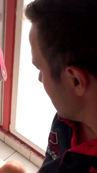 Key moment from "Auf der Strasse angesprochen - 3er mit geiler sexy schlampe"