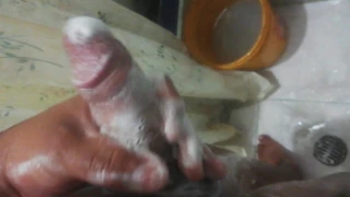 Enjabonado y enjuague de mi hermoso Pene
