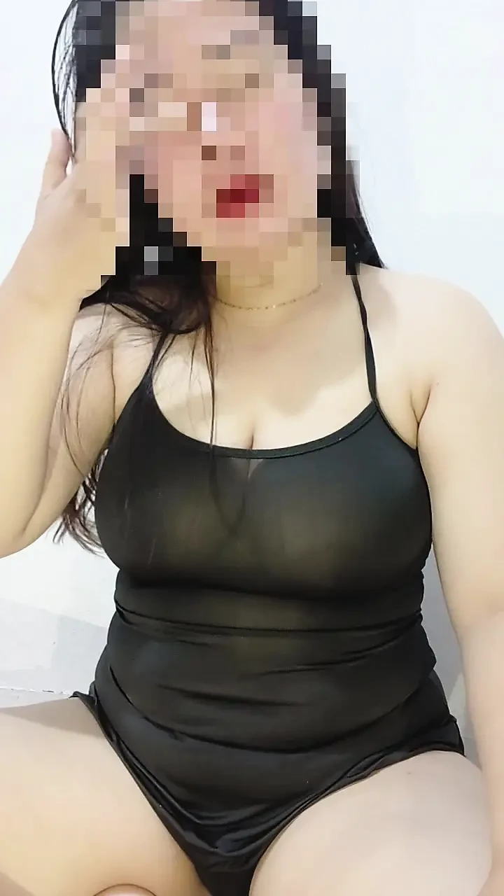beautiful bitch became my stepuncle's mistress
