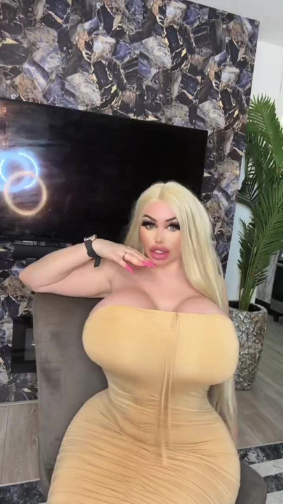 Milf professora tutora aluno depois da aula - crédito extra