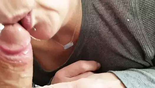 quick clip of me sucking cock