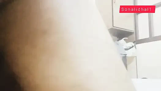 Gadis India sediakan kamar hotel saudara tiri ki sat masti lengkap