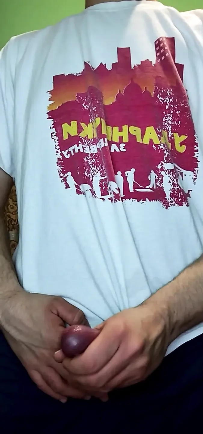 Young Gay cums a lot