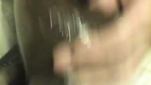 Küçük yaraklı korkak vurma ona asspussy ile büyük siyah