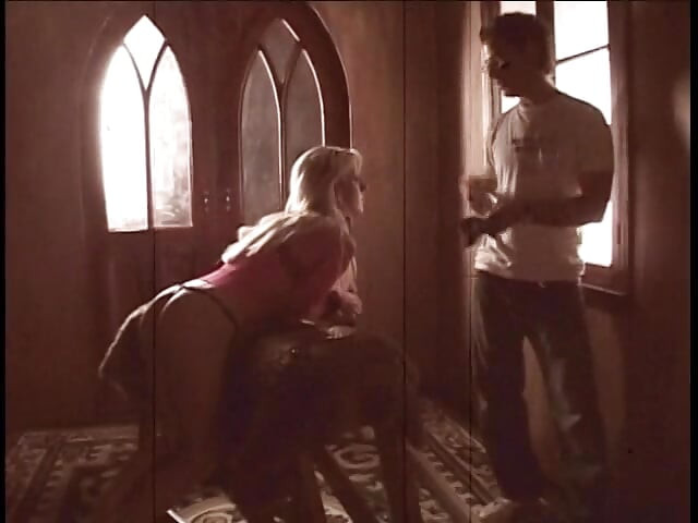 ดูตอนตัดจากหนังผู้ใหญ่ Undisciplined Whores