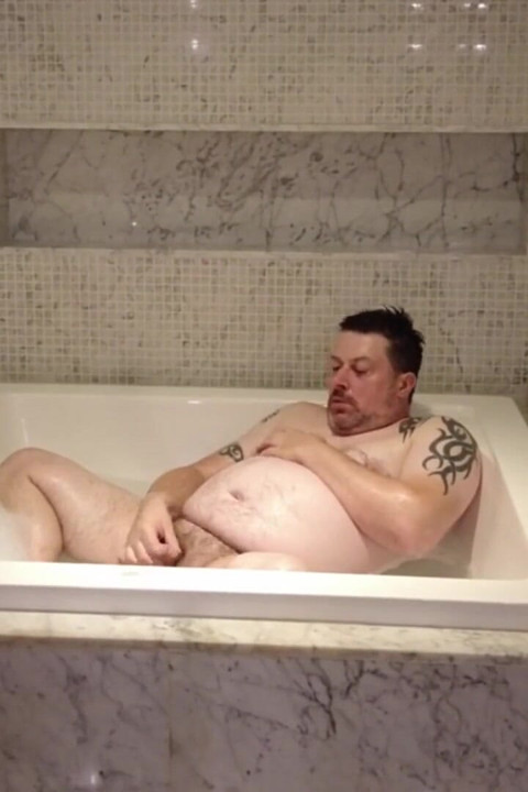 In the Big Bath Having a Wank