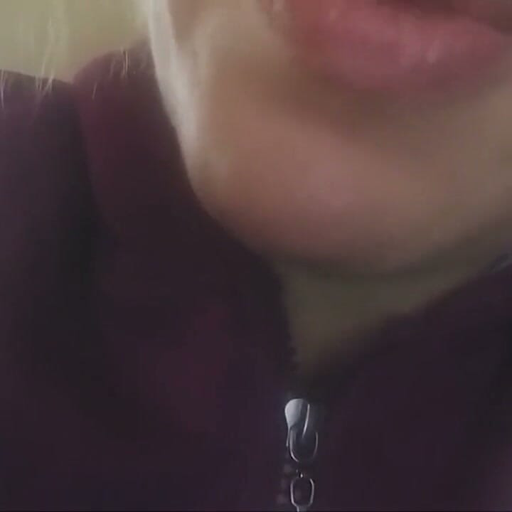 Bilgisayarında bazı edepsiz tuvalet resimleri buldum sevgilim... ama benim için sorun değil