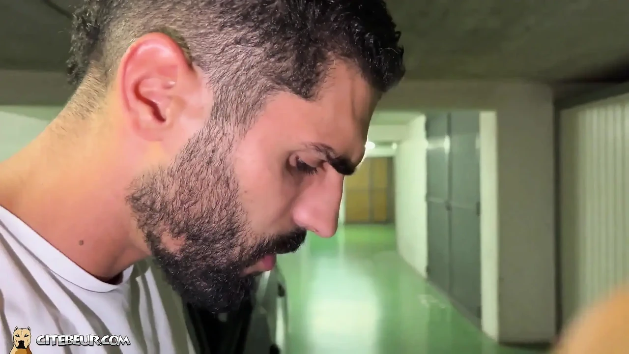 Citebeur – Sexy Arab Man, Sucked by Another – Part 2