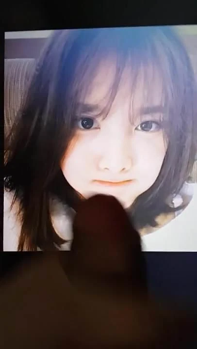 TWICE Nayeon cum tribute