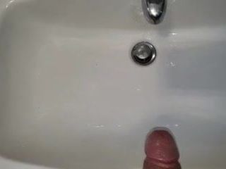 Another HUGE cumshot.