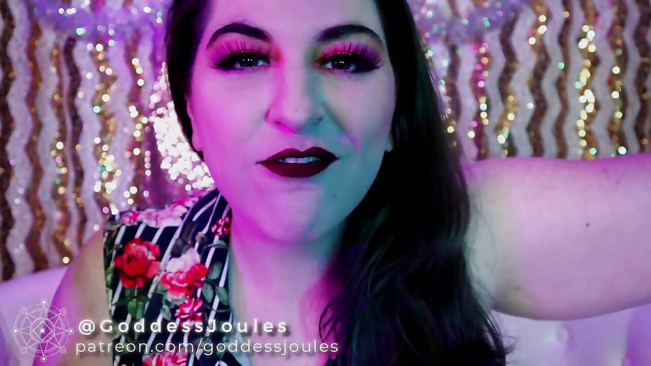 Komplimanger Asmr personlig uppmärksamhet