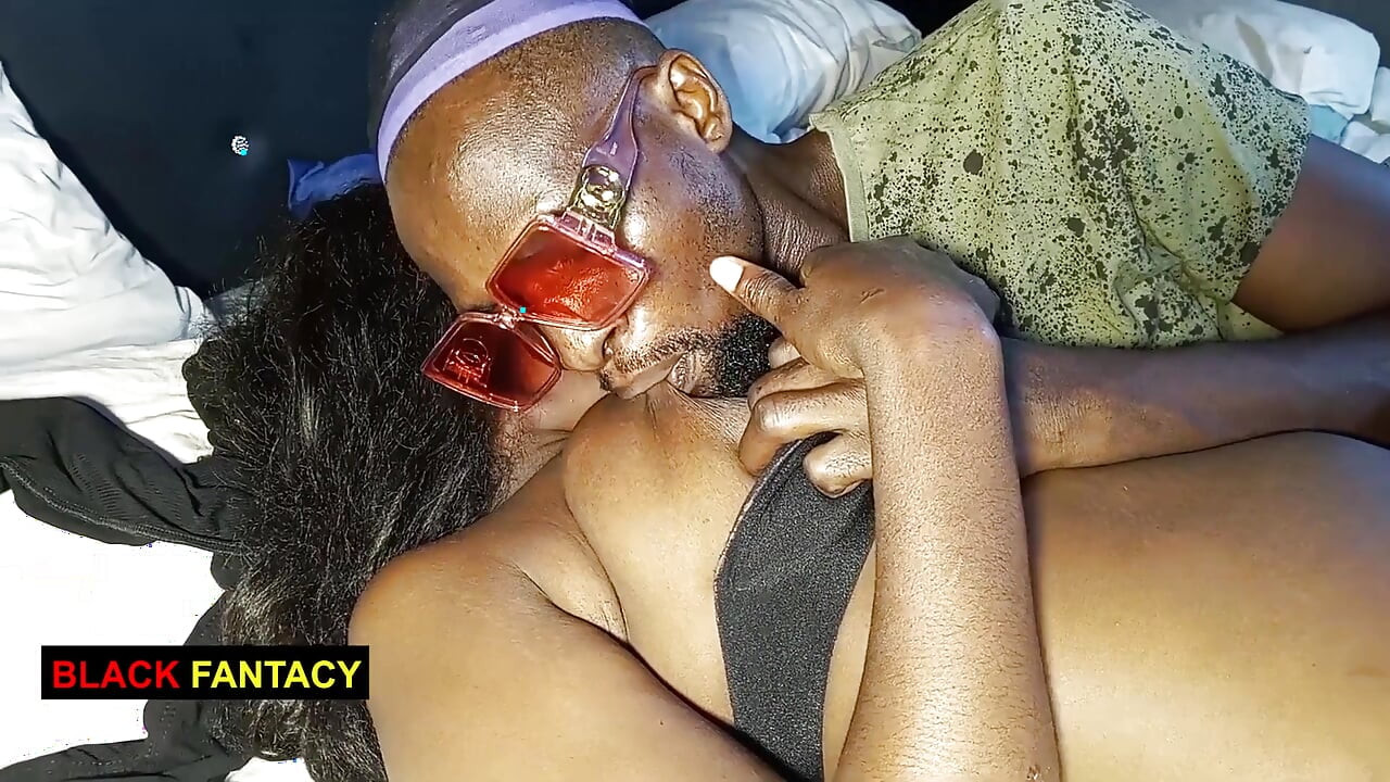 I Wanted to Fuck Her by All Means When I Saw Her Pussy in the Club