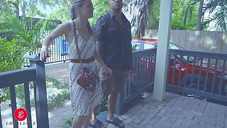 私たちの不動産業者とのアナルセックス