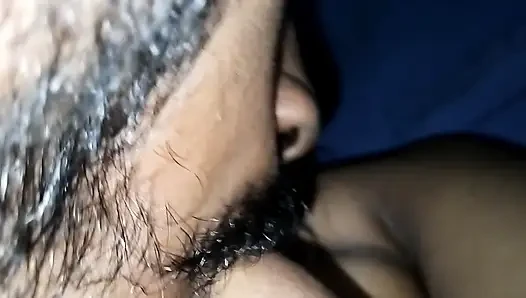 P two mallu boy ngentot sama amma si seksi sambil ngomong jorok