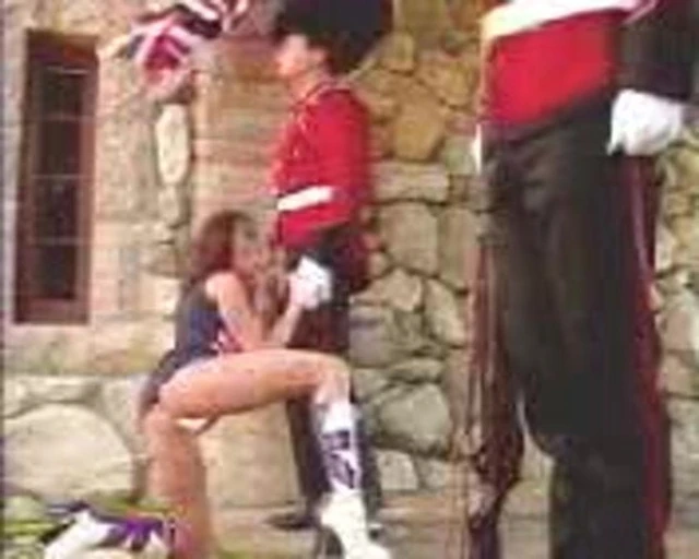 SOLDIER BLOWJOB WOMEN