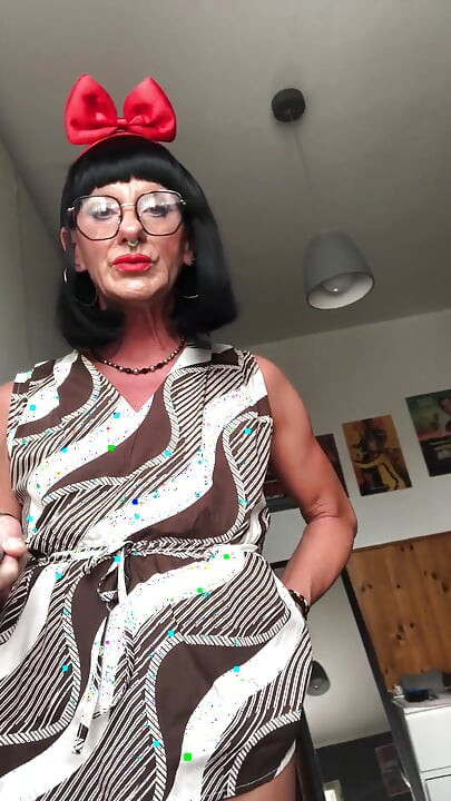 Andreina Seksi Preplanula MILF