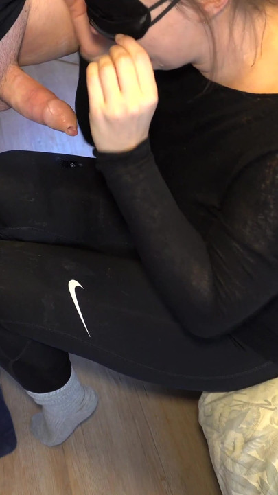 Blowjob with cum on Nike leggings pants