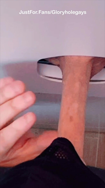 Gloryhole, Rough hands. Warm load. Pure pleasure.