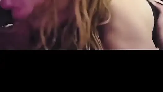 Tante sange yang lagi sange melahap kontol