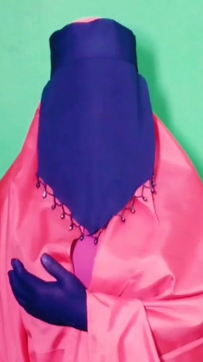 Indian Muslim Girl in Burkha Enjoys Romantic Sex Night | Clip 1