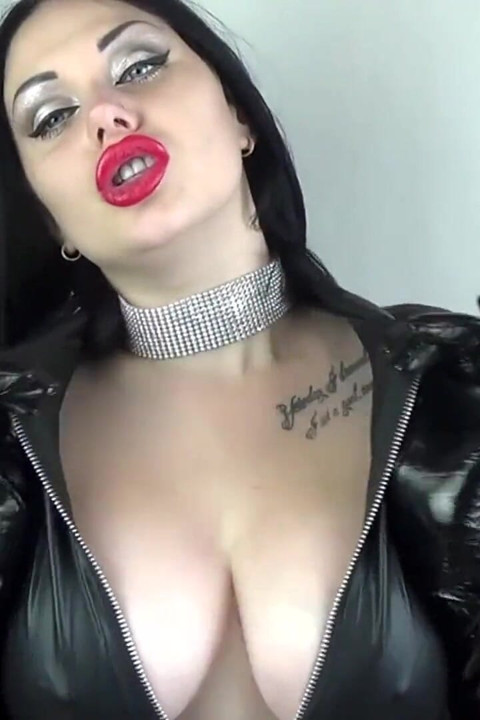 Listen the vinyl JOI with red big lips and sexy tits