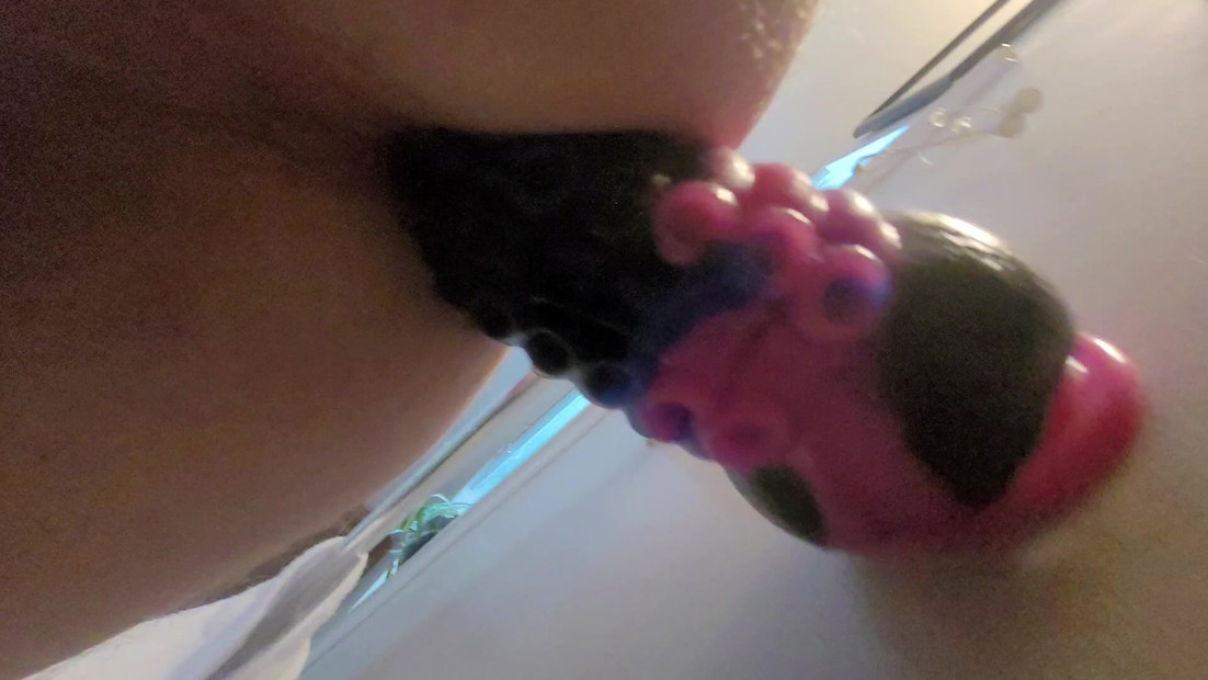 Dildo in ass