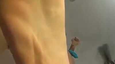 ISLMGIANTESS