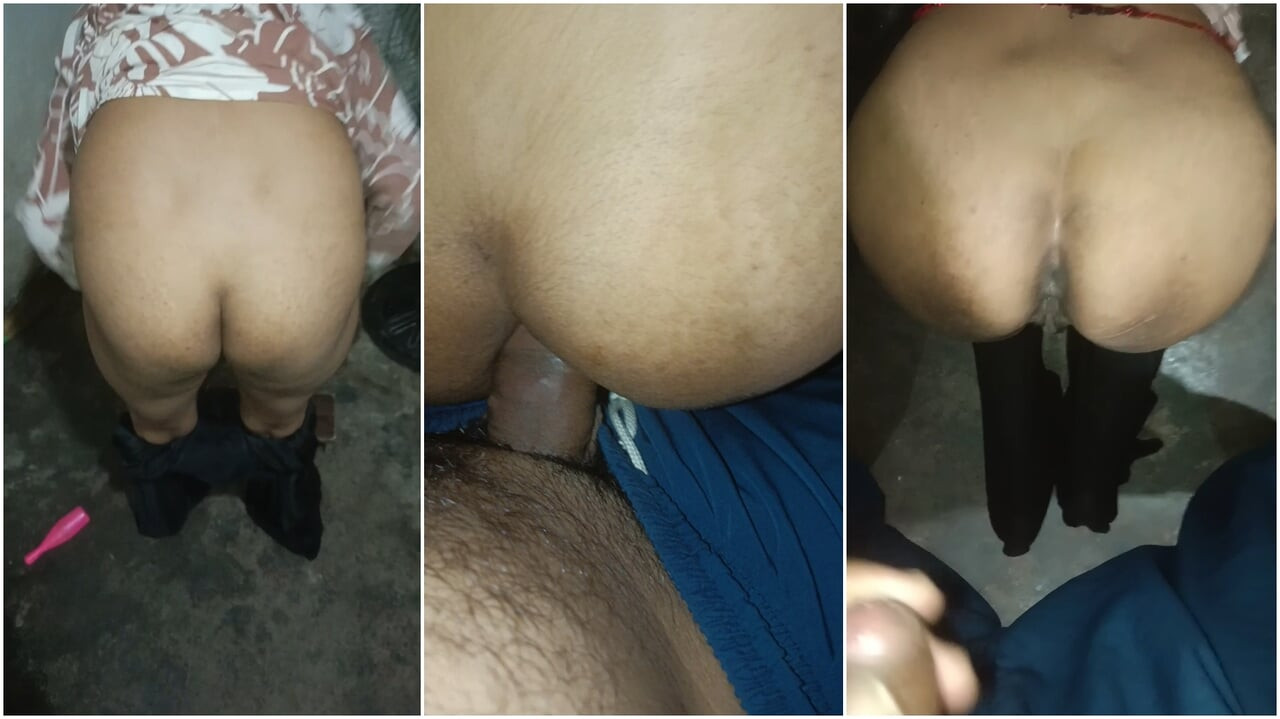 Early in the morning, stepsister's ass was slapped in the rainy season in doggy style Hindi audio
