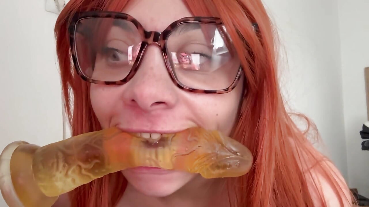 Silly Blonde Makes Ahegao Faces Because You Enjoy What Blondes Do Virtual Cock Pounding and Dirty Faces