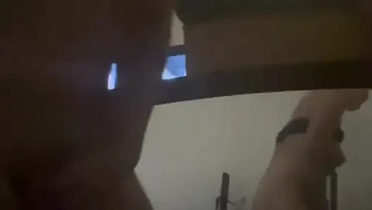 Oh mein Gott! Ich brauche wirklich einen schwanz.