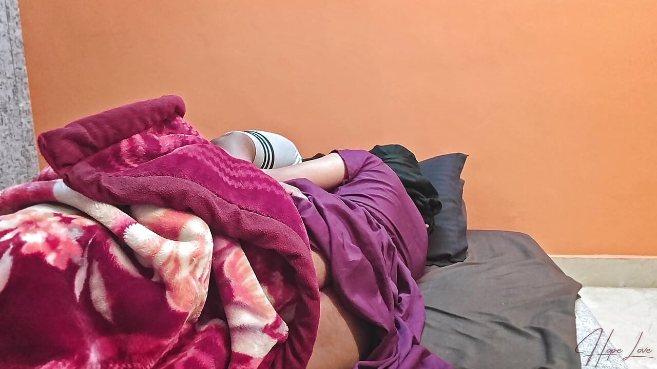 彼女の義理の妹と性交する独占欲の強い義理の兄弟