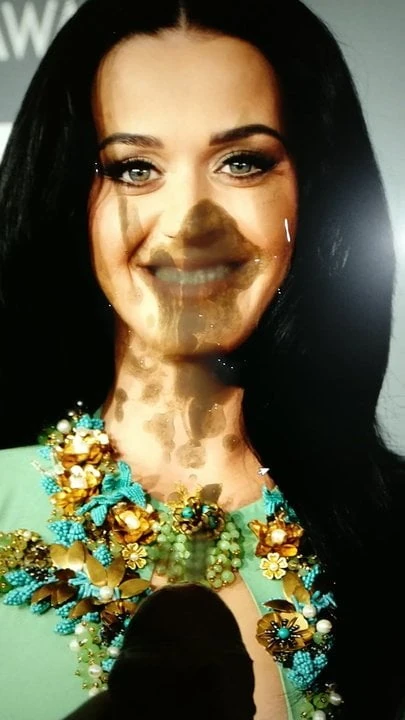 Katty Perry cum tribute