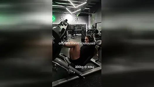 TikTok Live Gym Gangbang: 5 Strangers Breed 18yo Pussy