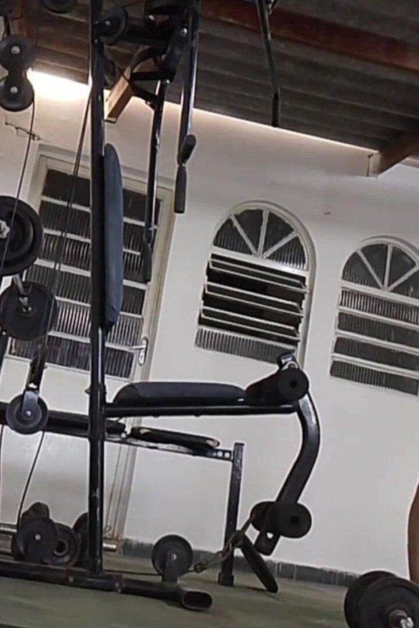Camera Films Naked Crown at the Gym