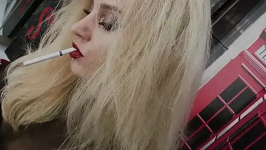 Дою дойную корову