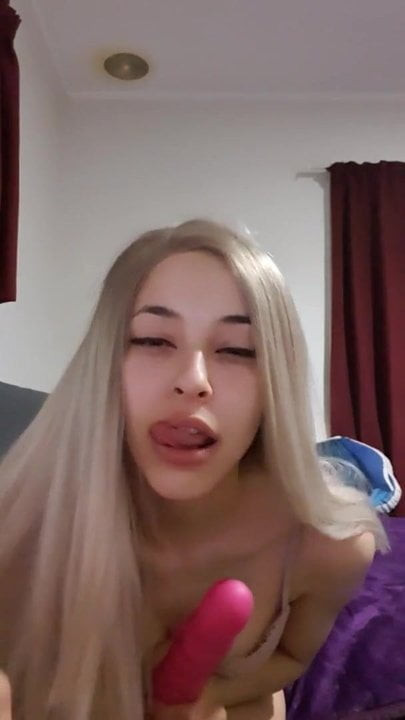 Sabrina Sucks Cute Pink Dildo - Ahegao Lover