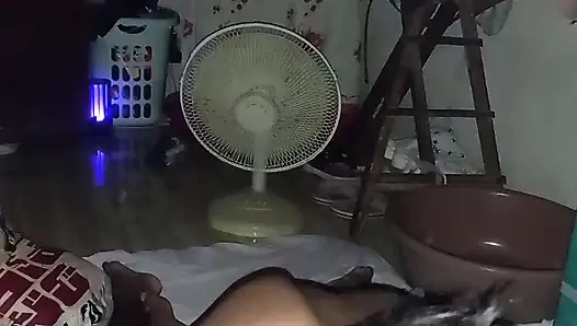 gusto nya laging kinakain ang kanya