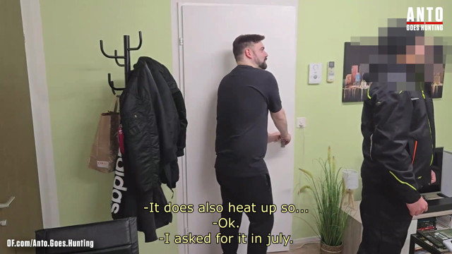 Married Installer-Worker accepts my offer and lets me give him a blowjob