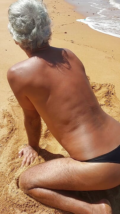 Ladysilva on the beach in bikini showing off her hot big ass