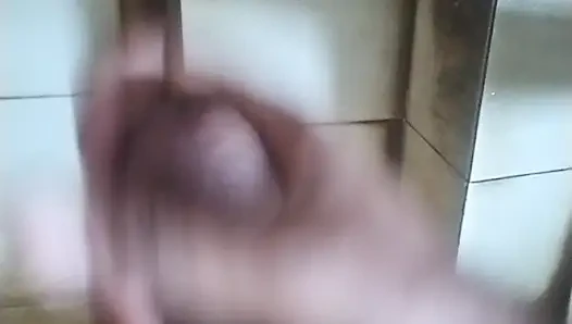 Banyoda sperm boşalması ağır masterbasyon