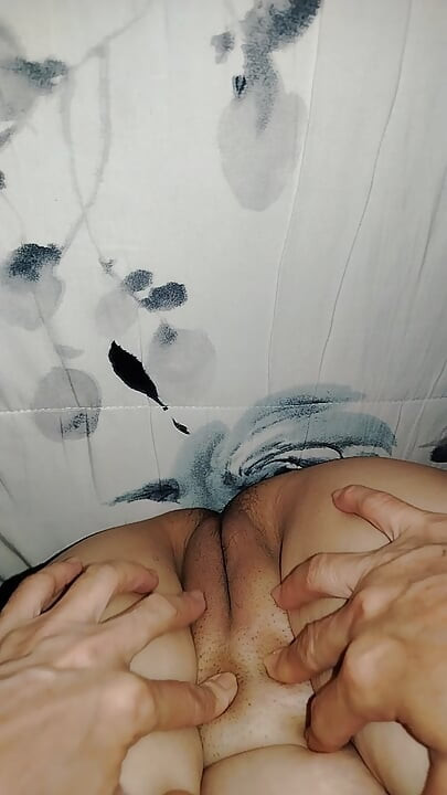 Nyanyi membuatkannya orgasme