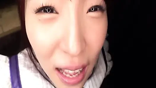 Das unschuldige idol Rina enthüllt ihre wahre seite, während süßer Charme zu einer tiefen und intensiven Begegnung wird