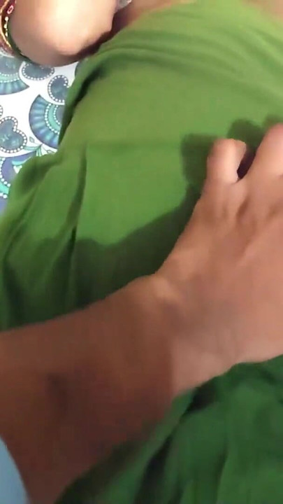 Unforgettable moment from "Jiju Gharpe Aa Gaye Jab Main Nach Rahi Thi, Jija Ne Saali Ko Nacha Nacha Ke Choda, Jija Saali"