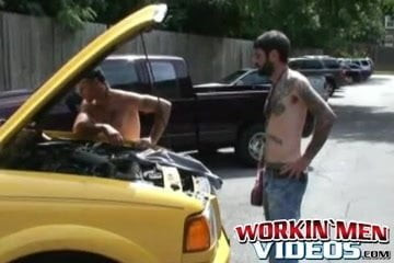 Hairy studs fix a car and end up rawfucking deep and hard