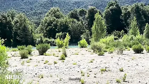 Ich treffe ein Mädchen im Wald und wir ficken am Ende miteinander