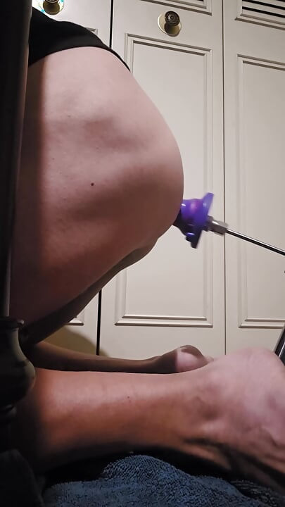 ถูกใช้โดยเครื่องเย็ด