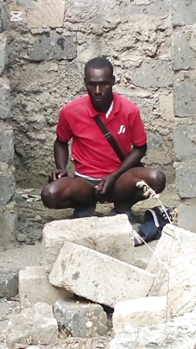 Shamba Boy Got Horny While on Duty
